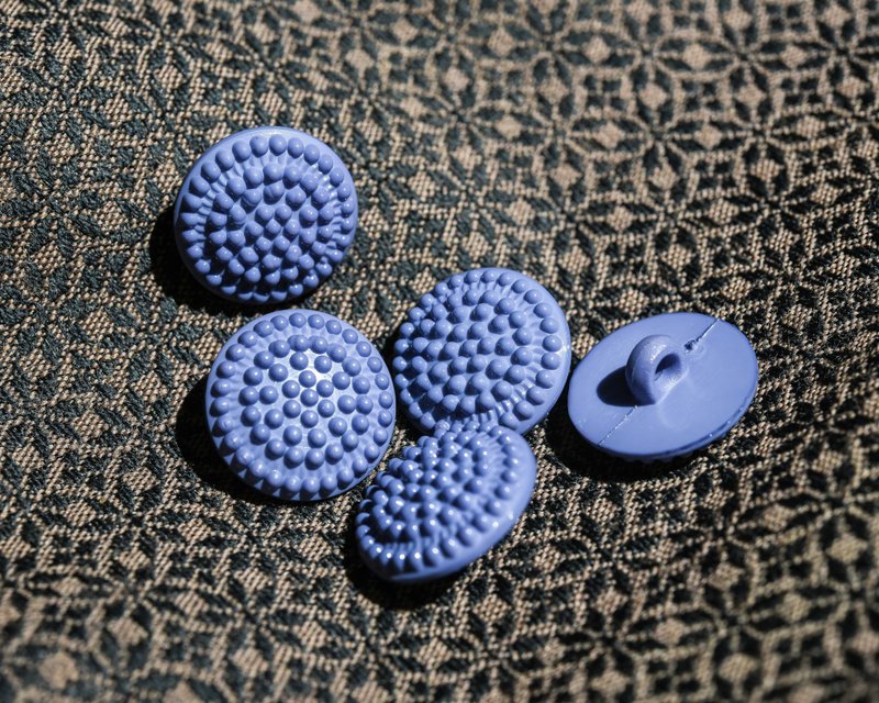 French vintage 1930s tailor old button set (5 pieces) - Knitting, Embroidery, Felted Wool & Sewing - Plastic 