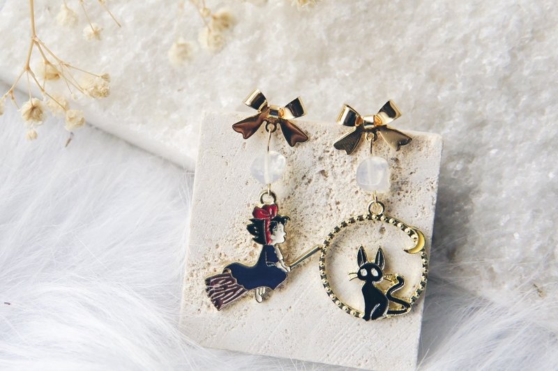 [Little Witch] Pendant/earrings/ Clip-On/ Silver needle/animal shape/cat/blue and black - Earrings & Clip-ons - Sterling Silver Blue