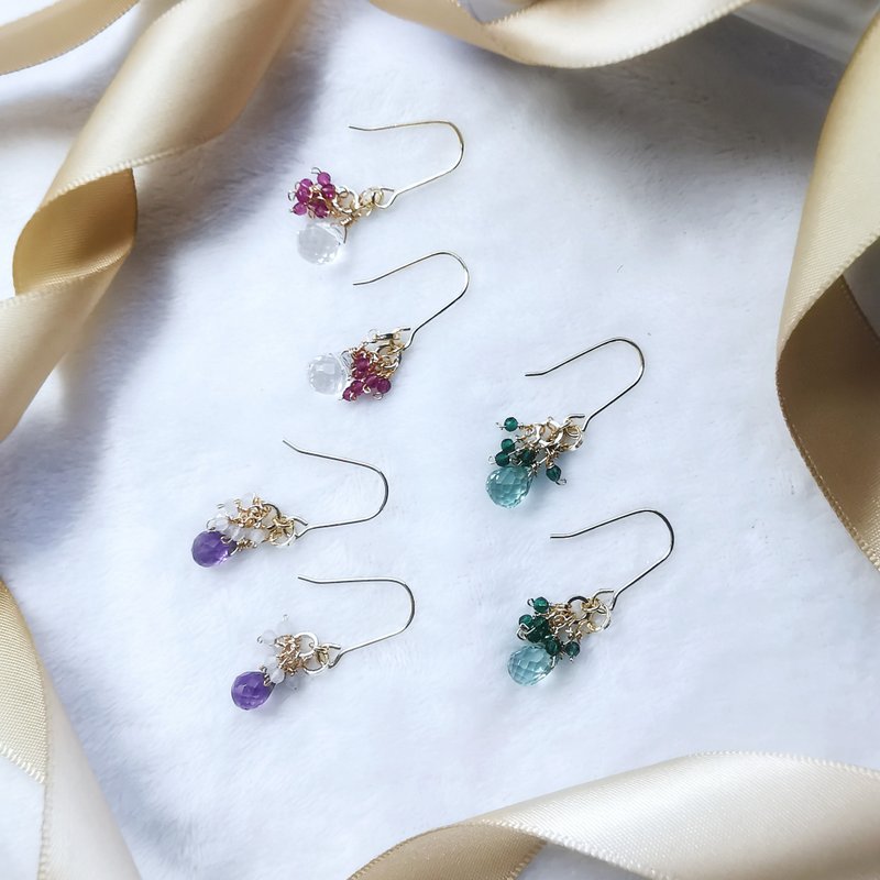 Symphony of Gemstones Earrings - ต่างหู - คริสตัล หลากหลายสี