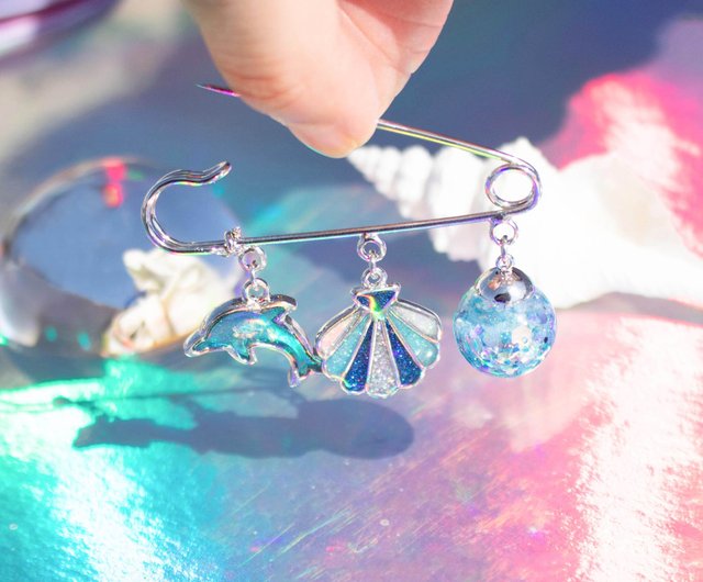 レインボーボックス イルカブローチ ブローチ ジュエリー スワロフスキークリスタル付き レディース ブローチ&ピン