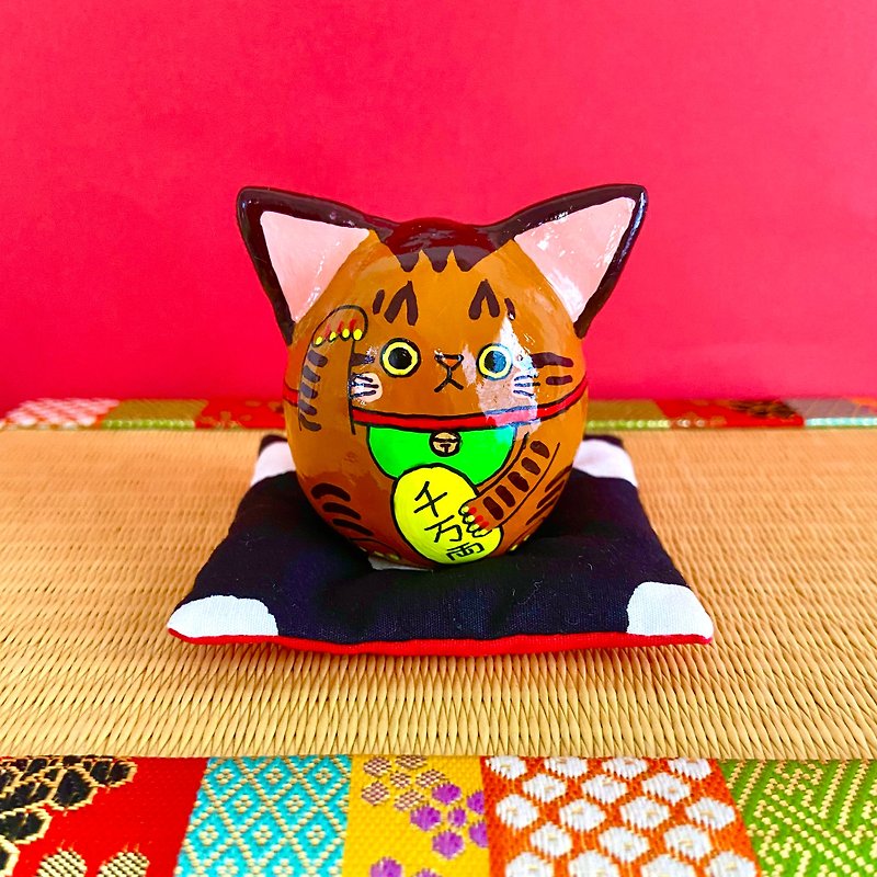Lucky Cat [Large] Kijitora - ของวางตกแต่ง - ดินเหนียว สีนำ้ตาล