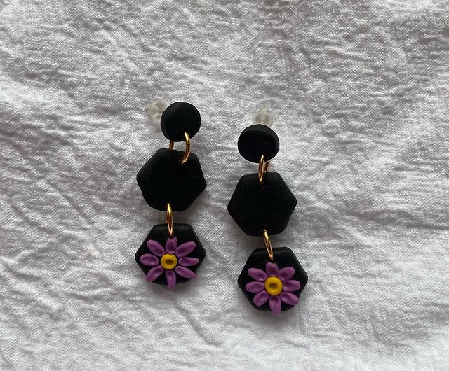 Purple earrings small purple flowers