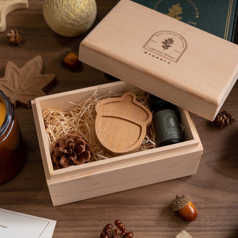 Senzhishi Car Diffusing Wood Essential Oil Gift Box Acorn/Maple Leaf/Ginkgo [With Chinese and English instructions] - น้ำหอม - ไม้ สีนำ้ตาล