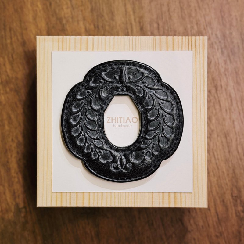 原創手工製作牛皮劍道木刀鐔 隱秘之境 霧蠟黑 木刀鍔 Tsuba - 運動配件 - 真皮 黑色