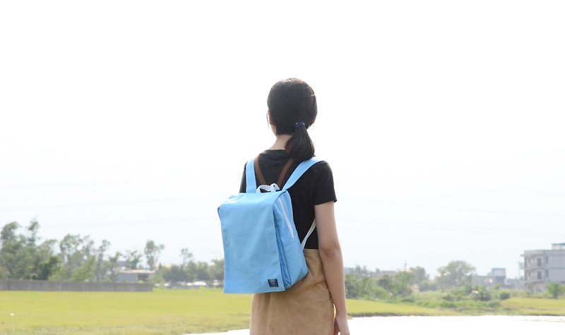 ::Bangstree:: Canvas Backpack- Sky blue - กระเป๋าเป้สะพายหลัง - วัสดุอื่นๆ สีน้ำเงิน