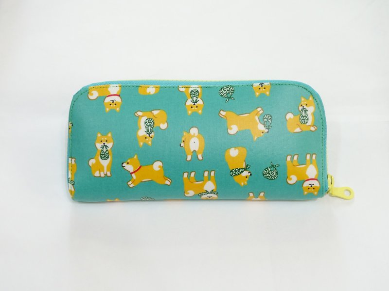 作られた布の手を再生します。日本の柴犬（グリーンレイク）は、長いクリップ財布の財布を防水シート - 財布 - 防水素材 グリーン