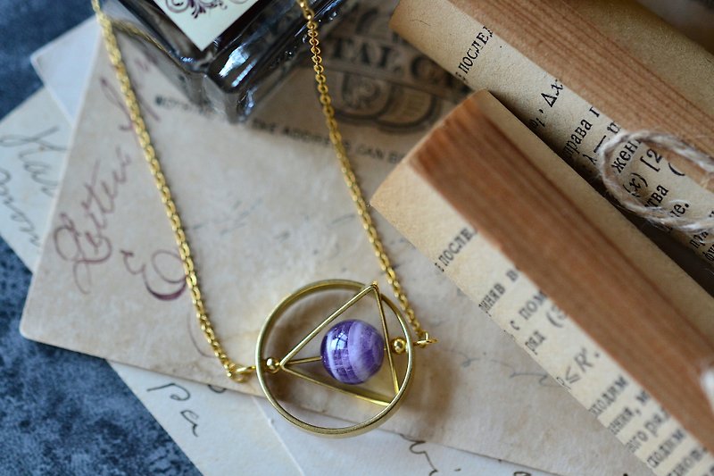 Geometric Triangle with Amethyst Gemstone Surgical Steels Necklace - Necklaces - Stone Purple