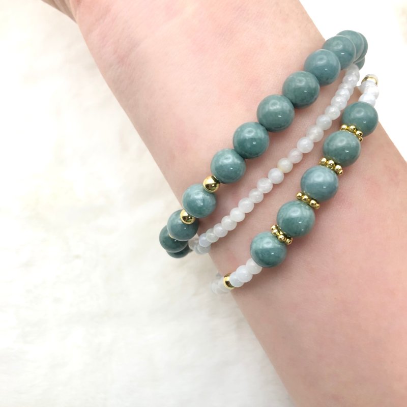 Water-Myanmar A grade jadeite white moonlight rice beads/dangerous material blue water jadeite multi-circle bracelet/birthday/gift/ - สร้อยข้อมือ - หยก สีน้ำเงิน