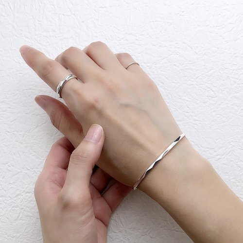 高評価アイテム VTG STUNNING SURFACE SV925 CUFF アクセサリー