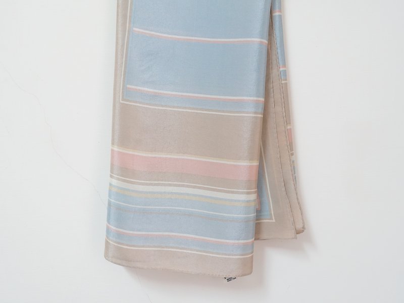 Awhile一時 | Vintage 絲巾 no.35 - 絲巾 - 絲．絹 多色