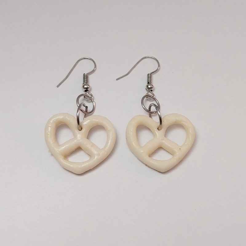 Pretzel Cream Earring Handmade Air Dry Clay Eco Friendly Stainless Hook - 耳環/耳夾/耳骨夾 - 黏土 黃色