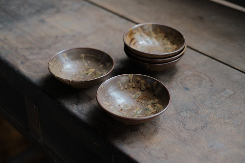 [Refurbished] Wood ash glazed small plates l 5 in a set (please read the product description carefully before placing an order) - Small Plates & Saucers - Pottery Brown