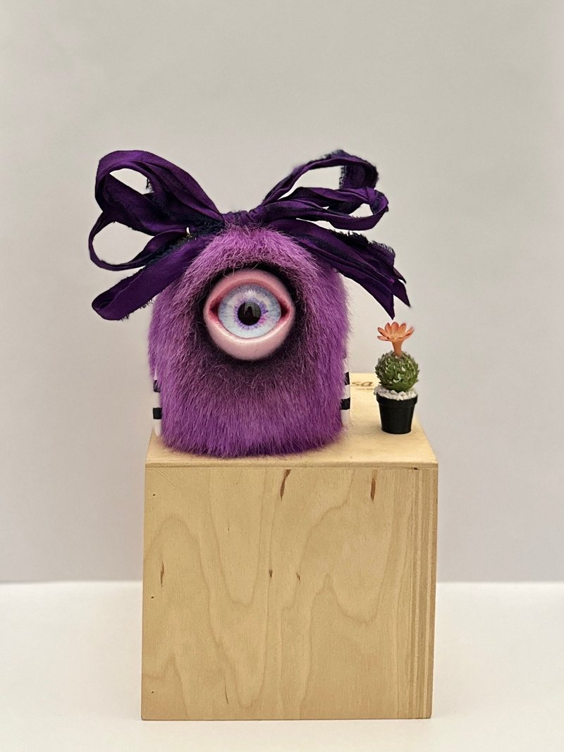 Purple Bubble - cyclops doll, plush egg  _ MADE-TO-ORDER! - ตุ๊กตา - วัสดุอื่นๆ สีม่วง