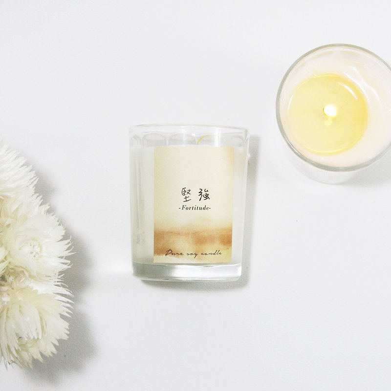 【Strong】Taiwan cypress + cabin scent, soy essential oil candle, 60g丨living room fragrance - เทียน/เชิงเทียน - พืช/ดอกไม้ สีนำ้ตาล
