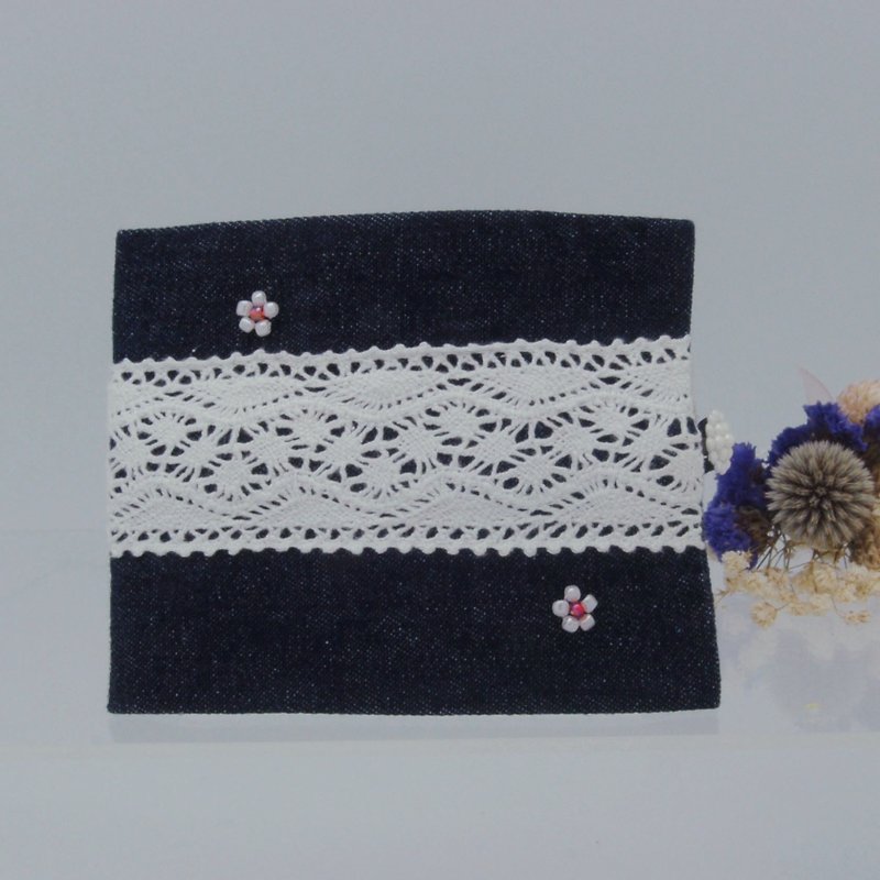 Handmade Lace Canvas Flower Beaded Facial Tissue Double Inner Pouch Blue - Tissue Boxes - Other Materials Blue