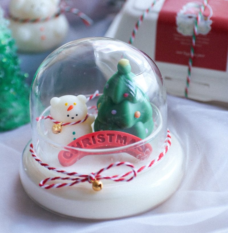 Christmas gift crystal ball snow party scented candle - เทียน/เชิงเทียน - ขี้ผึ้ง ขาว