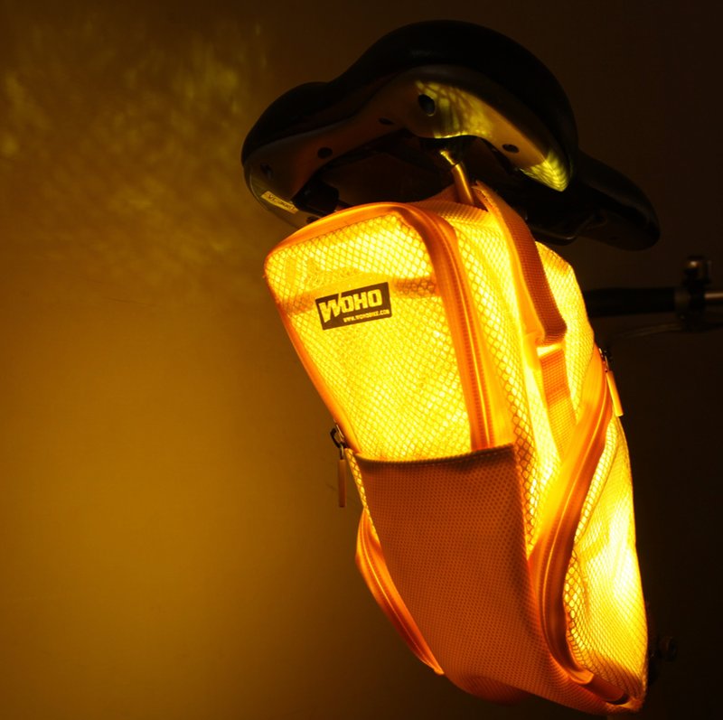 WOHO BIKE Firefly 螢火蟲坐墊包 XL 多色可選 夜騎必備 半價優惠 - 腳踏車/滑板/周邊 - 防水材質 多色