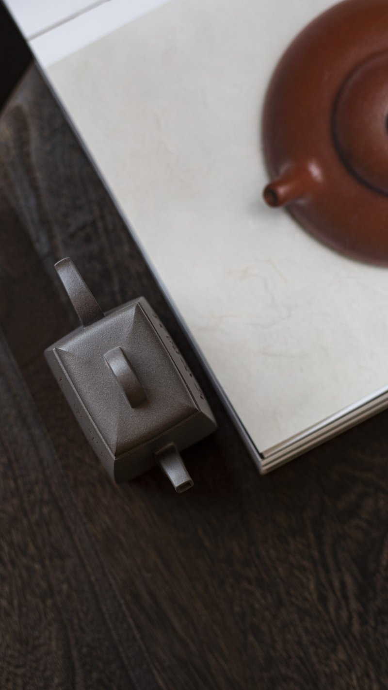 小汉方 慕古款 160cc 原矿顶级青灰料 温润如玉 方圆有度 饱满宜 - 茶壺/茶杯/茶具 - 陶 灰色