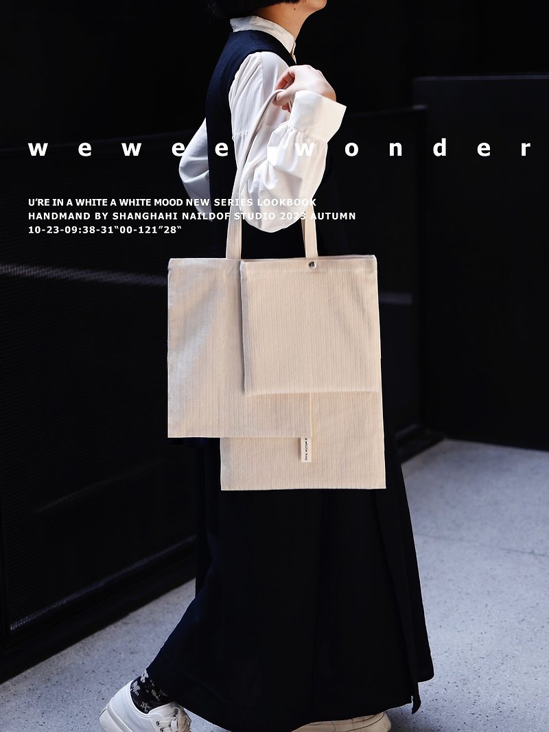 Shoulder handbag cotton white canvas bag niche design personality fashion interesting original design studio - กระเป๋าถือ - ผ้าฝ้าย/ผ้าลินิน 