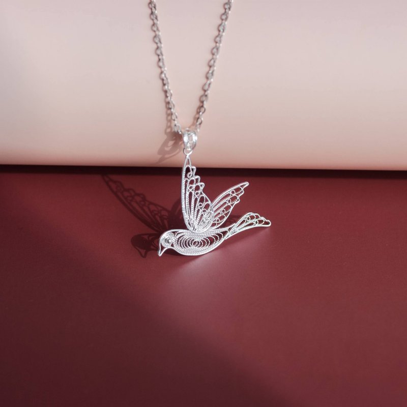 Handcrafted pigeon necklace Silver Filigree AG999 | Jewelry Art Studio - สร้อยคอ - เงิน สีเงิน