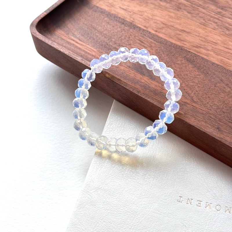 [Libra Scorpio|October] Opal cut-angle oval pure bead bracelet attracts wealth and love, Cupid - สร้อยข้อมือ - เครื่องประดับพลอย ขาว