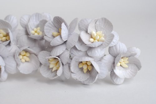 makemefrompaper Paper flower, 50 pieces, size 2.5 cm. Cherry blossom, Sakura, pale gray color.