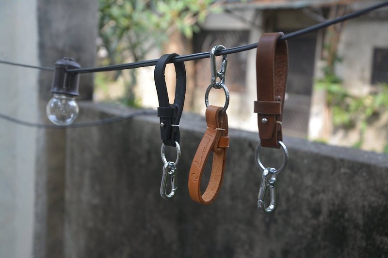Simple key ring/handmade/leather/couple/texture/wenqing - Keychains - Genuine Leather 