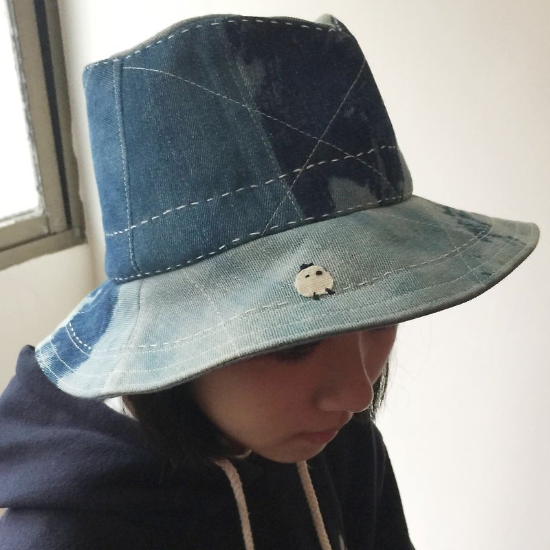 Handmade hats in vintage style/mix gentleman hats/Have a nice trip - หมวก - ผ้าฝ้าย/ผ้าลินิน สีน้ำเงิน