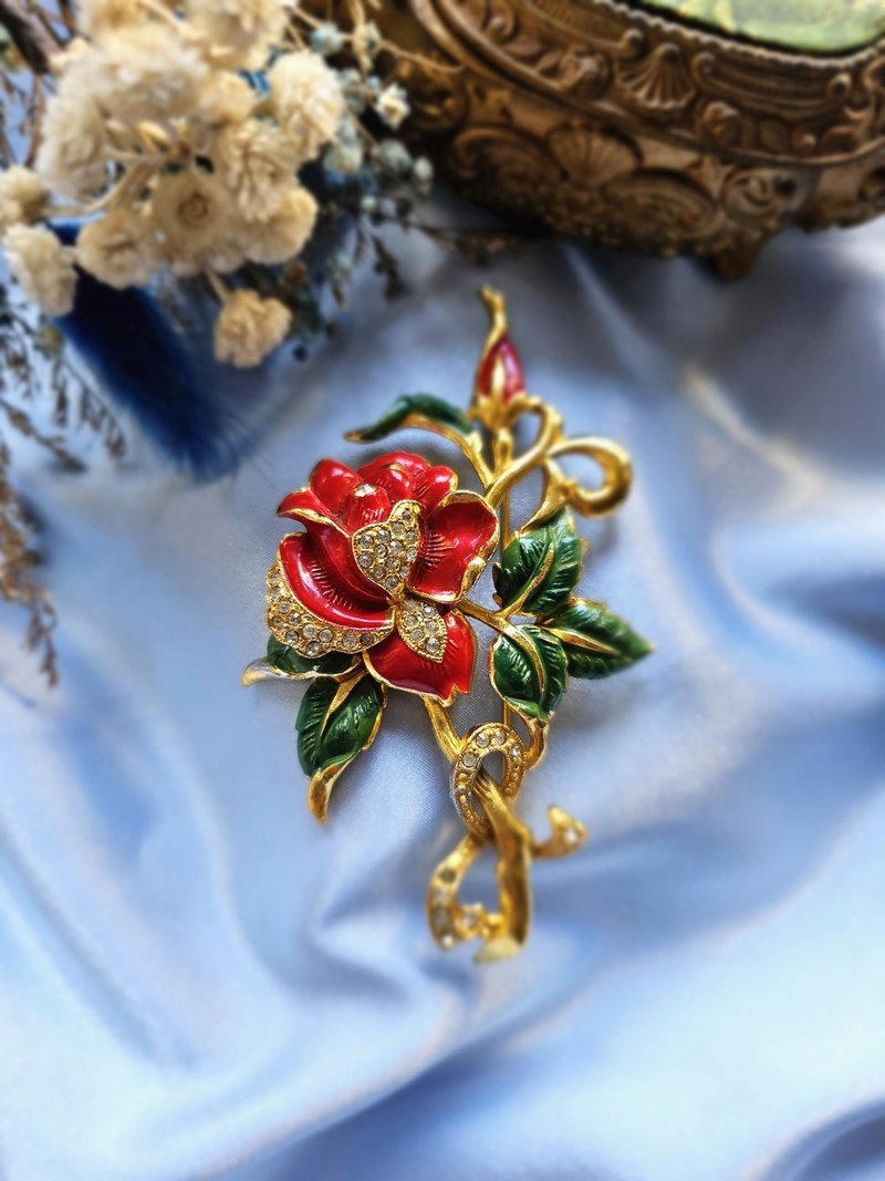 coro red enamel green rose flower brooch/pin/American Western antique jewelry - Brooches - Other Metals 