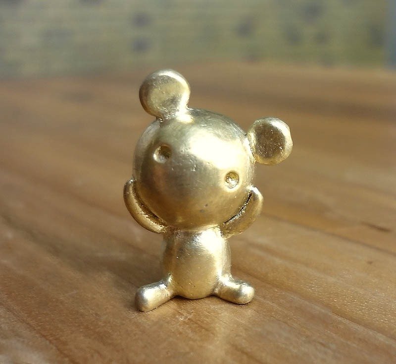 Think Bear Bronze hand-made small even healing decorations - ของวางตกแต่ง - โลหะ สีทอง