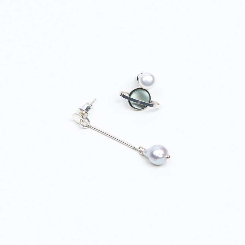 尼普頓珍珠不對稱耳環  Neptune asymmetrical pearl earrings - 耳環/耳夾/耳骨夾 - 珍珠 