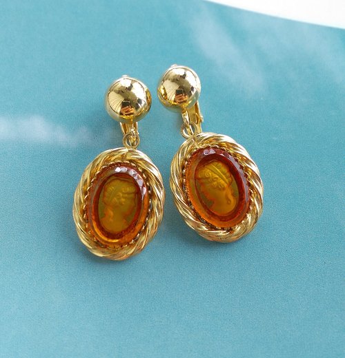 老時光角落 Vintage Jewelry 西洋古董飾品 CAMEO 旋轉框 夾式耳環