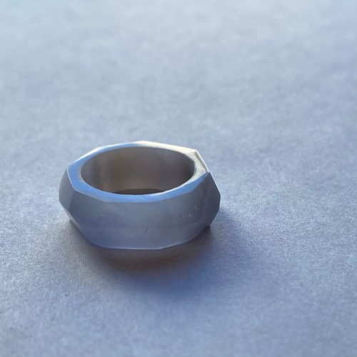 ブルーカルセドニー　くりぬき　リング ブルーレースカルセドニーのくりぬきリング - ショップ Takahiro