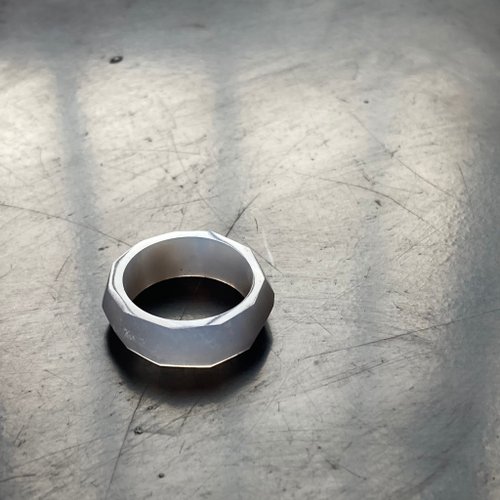 ブルーカルセドニー　くりぬき　リング ブルーレースカルセドニーのくりぬきリング - ショップ Takahiro
