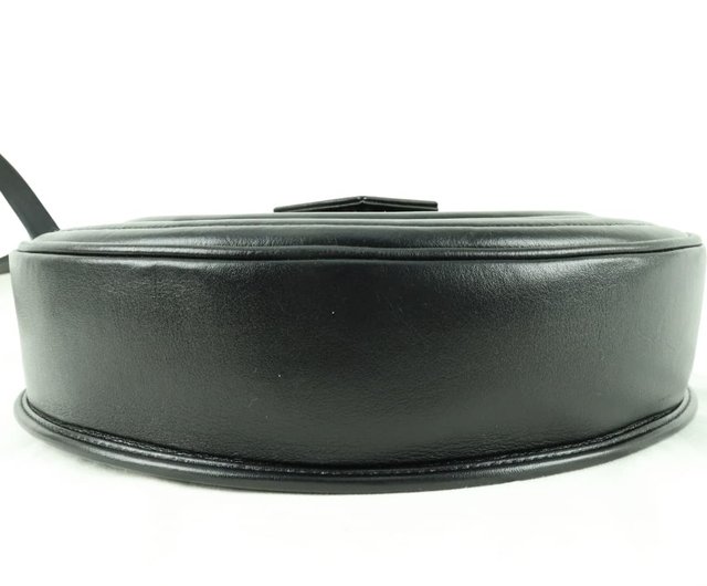 YSL ブラックレザー ショルダーバッグ Yves Saint Laurent イヴ・サンローラン ショルダーバッグ ブラック