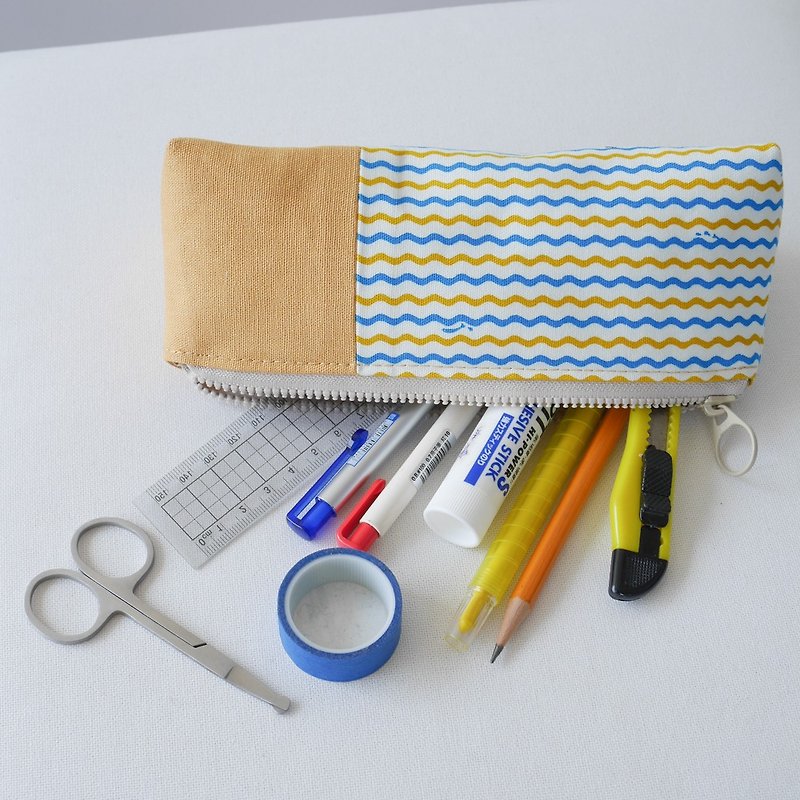 Pencil Box-Yellow Blue Strip Blue Pattern Yellow - กล่องดินสอ/ถุงดินสอ - ผ้าฝ้าย/ผ้าลินิน สีเหลือง