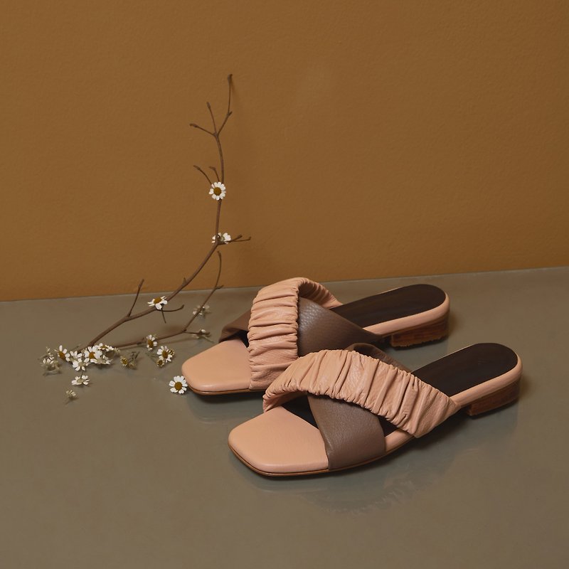 Baby Pink : Brown - DAISY Sandals - รองเท้าลำลองผู้หญิง - หนังแท้ สึชมพู