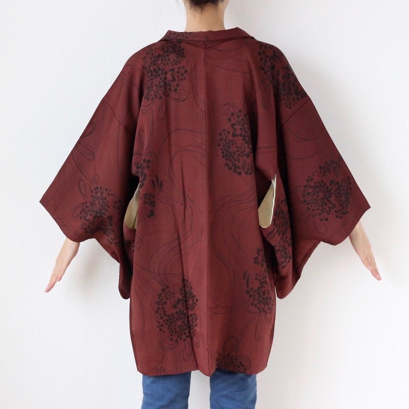 elegant kimono, floral haori, Japanese silk kimono, Japanese kimono /3409 - เสื้อแจ็คเก็ต - ผ้าไหม สีม่วง