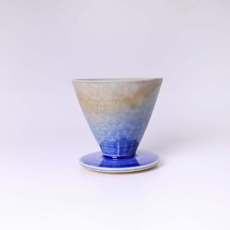 明芽窯 l柴燒晨暮咖啡濾杯 - 咖啡壺/咖啡器具 - 陶 藍色