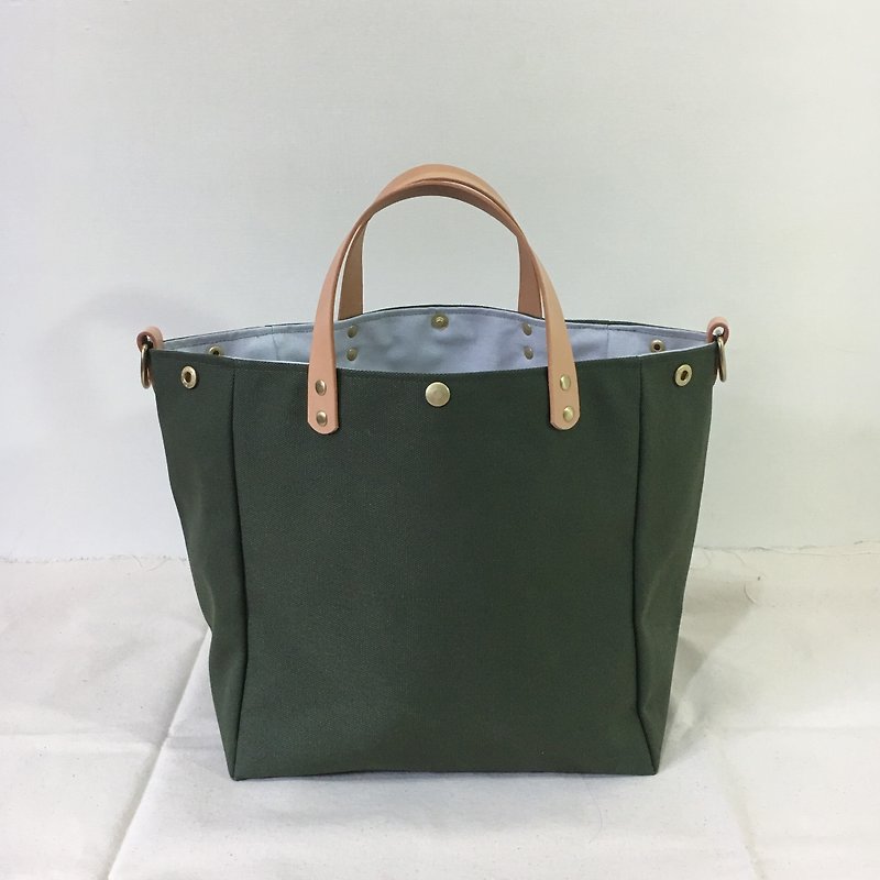 Dual-use simple bag, military green inside changed to shallow Khaki - กระเป๋าแมสเซนเจอร์ - ผ้าฝ้าย/ผ้าลินิน สีเขียว