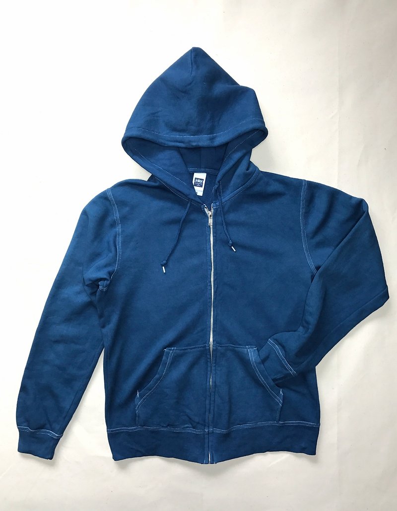 【受注製作】Indigo dyed 藍染 - deep blue mind hoodie - 帽T/大學T - 棉．麻 藍色