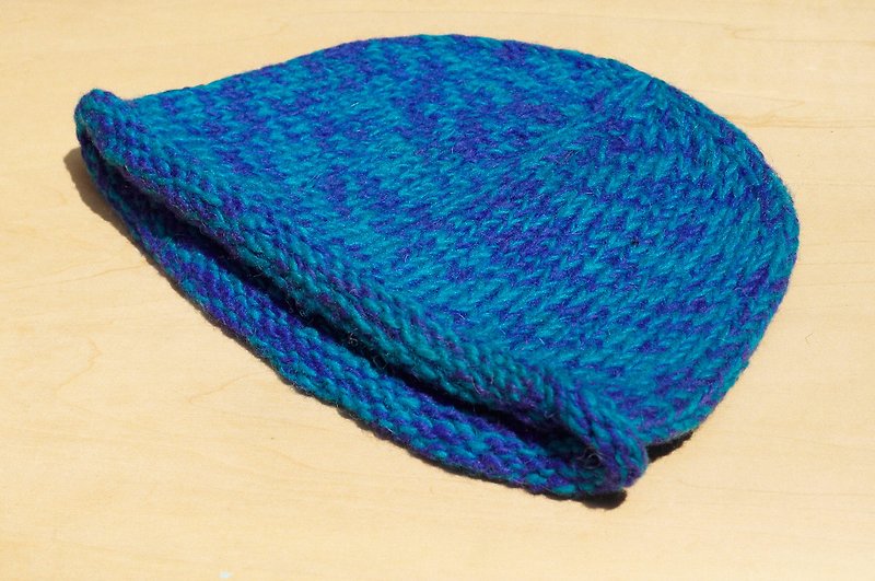 聖誕節禮物 限量一件 手織純羊毛帽 / 針織毛帽 / 手織毛帽 / 毛線帽  (made in nepal) - 藍色天空 - 帽子 - 羊毛 藍色