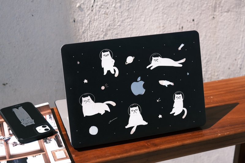 HELLO厭世貓星人電腦殼 MacBook Case - 平板/電腦保護殼/保護貼 - 塑膠 黑色