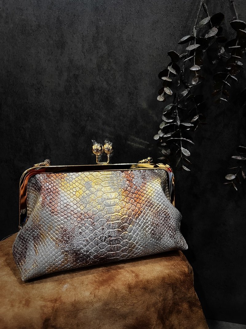 Miranda Handmade-Upright Square Mouth Gold Bag-Dark Night Fascination - Messenger Bags & Sling Bags - Faux Leather Gold