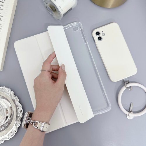 Caseonlyy 手機殼專賣店 【溫柔奶油白色調】基礎三摺式有筆槽iPad 保護套
