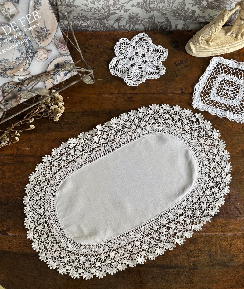 50006-Elegant French antique handmade embroidered ace placemat 55x38 cm - Place Mats & Dining Décor - Cotton & Hemp 