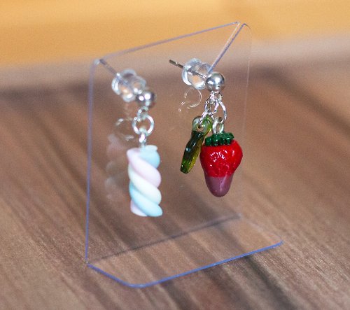 Le Sucré Crafts 甘島工藝 微縮食物耳環 耳釘-袖珍仿真食物耳環 巧克力草莓與棉花糖果