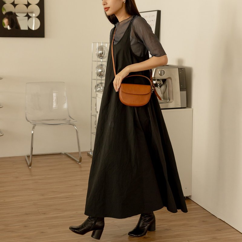 翻蓋半圓兩用包 - 側背包/斜背包 - 真皮 