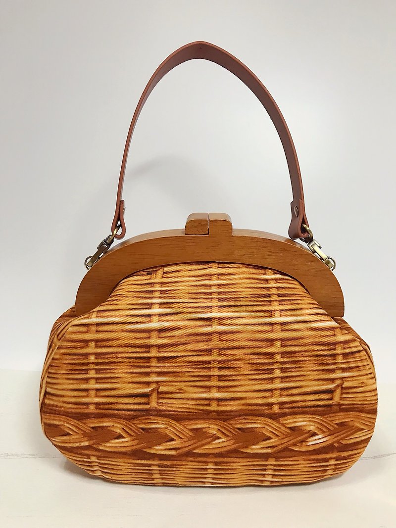 Wooden/Cotton/hand bag - กระเป๋าถือ - ผ้าฝ้าย/ผ้าลินิน สีส้ม