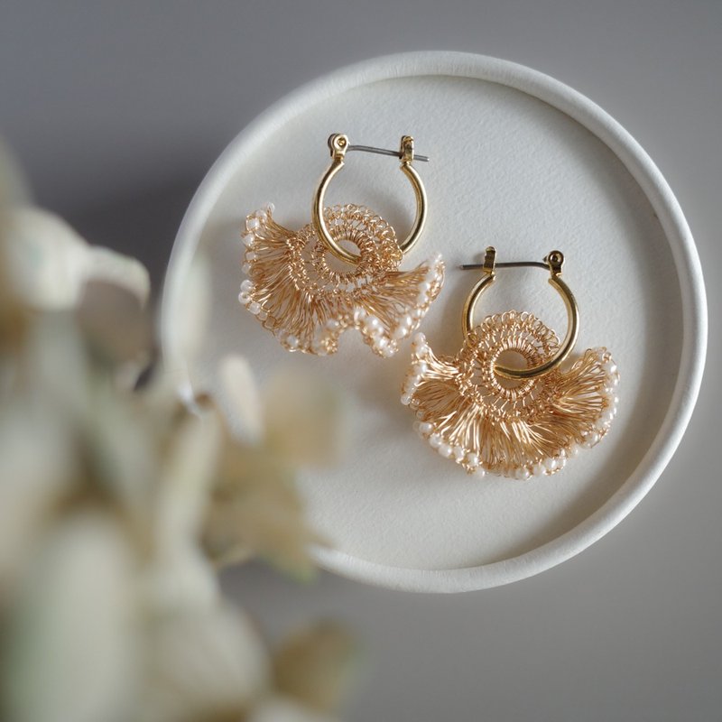 荷葉尾巴 – 手工勾線耳環 金色 - 耳環/耳夾 - 玻璃 金色